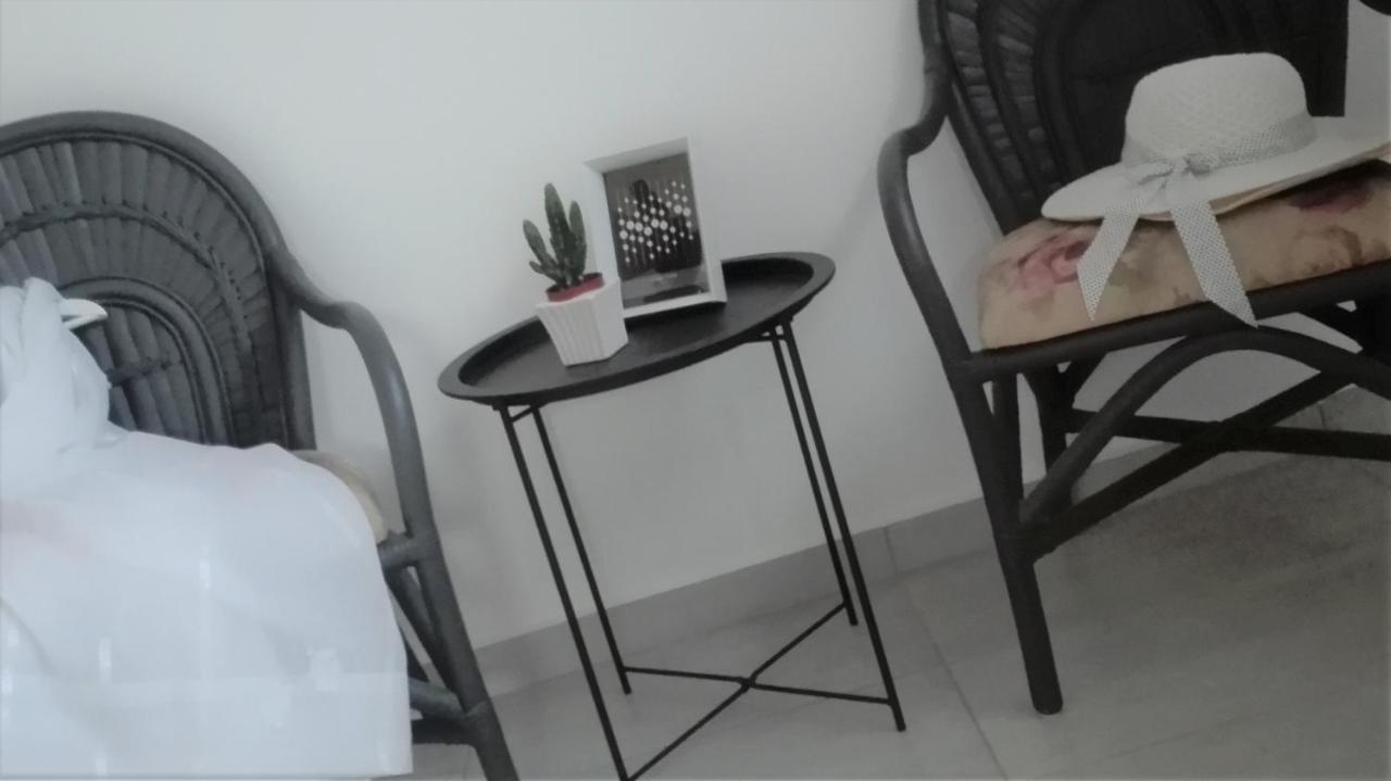 חאניה New Sea Escape Boutique Apt-Agii Aposto Li Beach מראה חיצוני תמונה