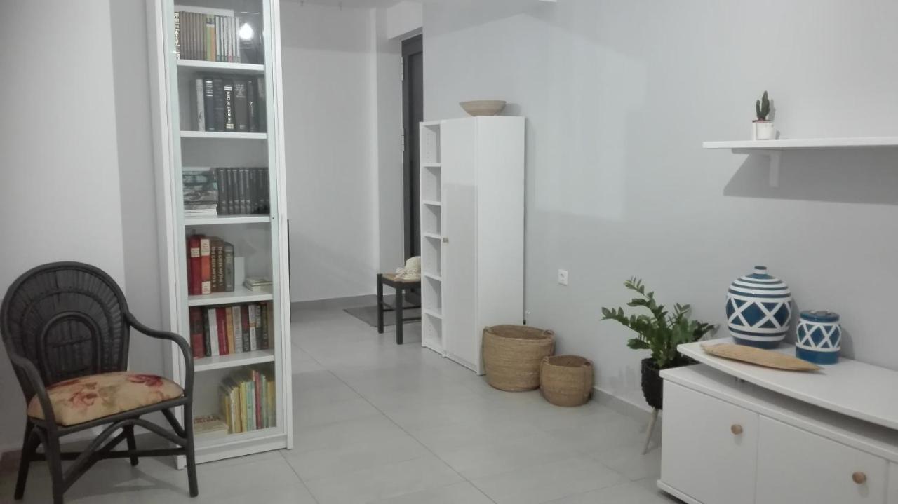 חאניה New Sea Escape Boutique Apt-Agii Aposto Li Beach מראה חיצוני תמונה