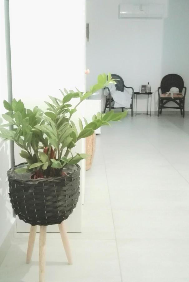 חאניה New Sea Escape Boutique Apt-Agii Aposto Li Beach מראה חיצוני תמונה